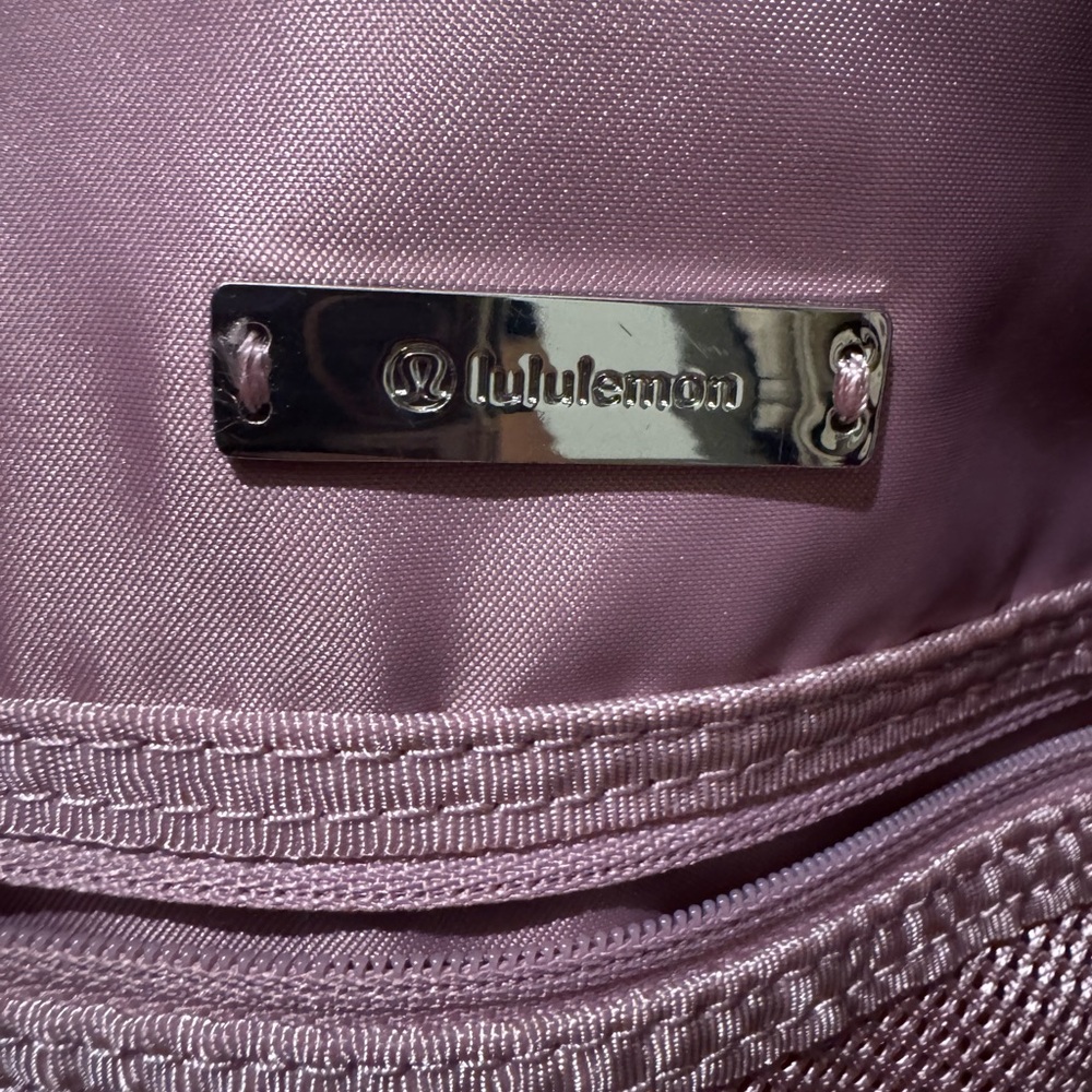 Lululemon Lightweight Women's Backpack - lavender - Picture 2 of 7